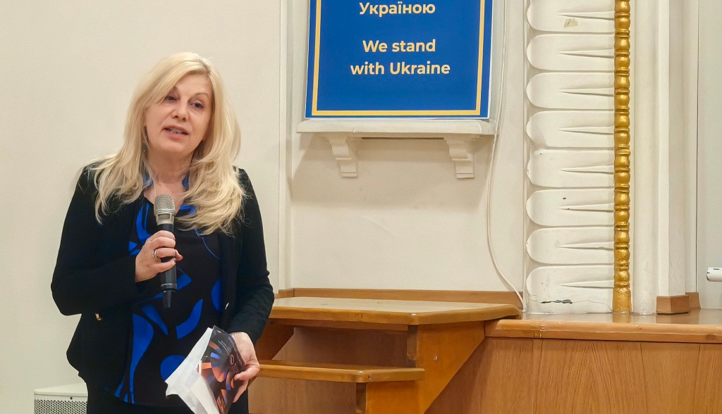 Френски институт - "Минало продължително в бъдеще време"