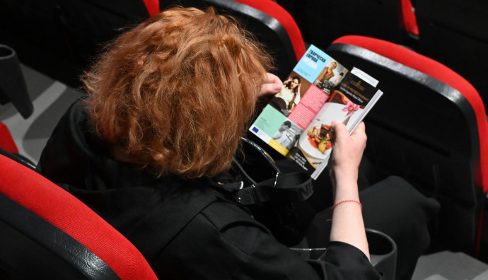 Кино "Одеон" - Дванадесет такта