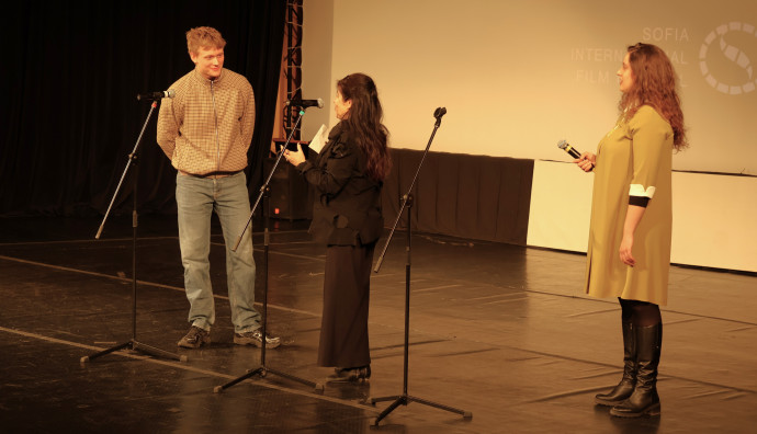 Lumiere Cinema - "Silent Friend"