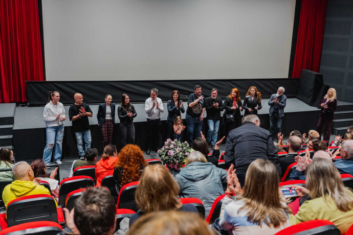 Кино Одеон - "Походът на амазонките"