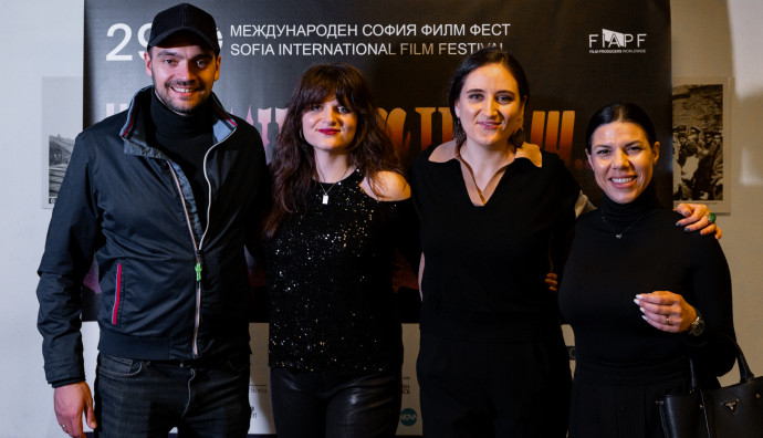 Кино "Одеон" - На Запад