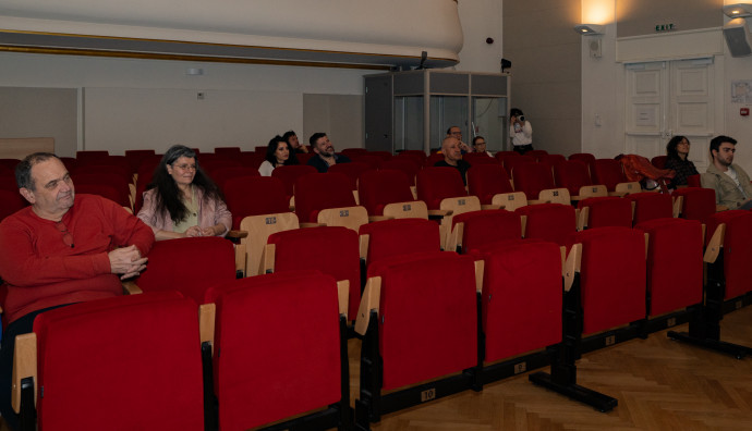 Френски институт - "Насти"