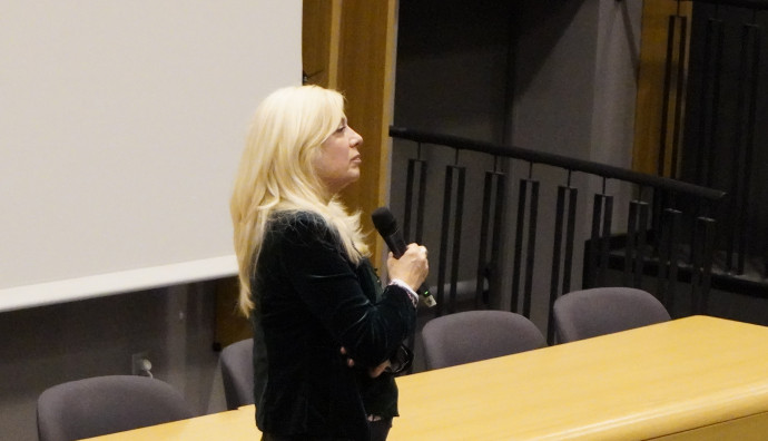 НАТФИЗ - "Оруел: 2+2-5"