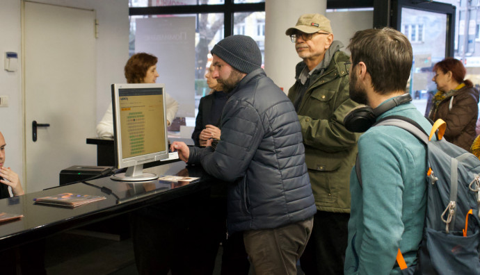 Кино Одеон - "Как така всичко стана зелено"