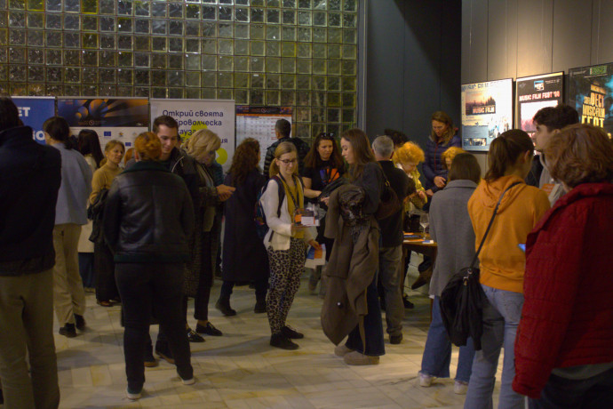 Cinema House - "Hold Onto Me"