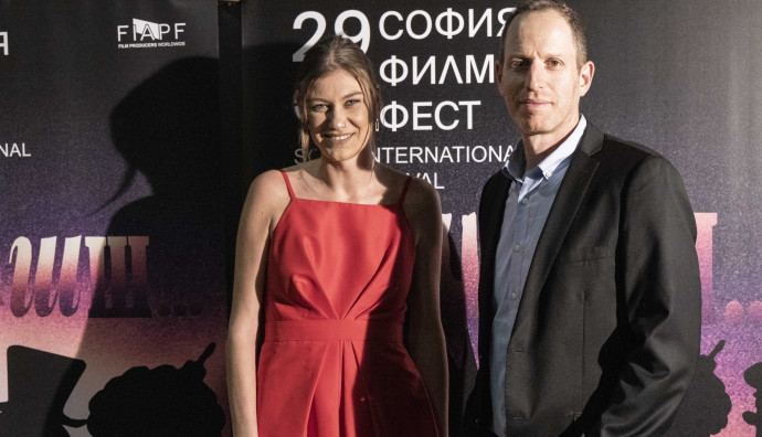 Lumiere Cinema - "The World Will Trembel"