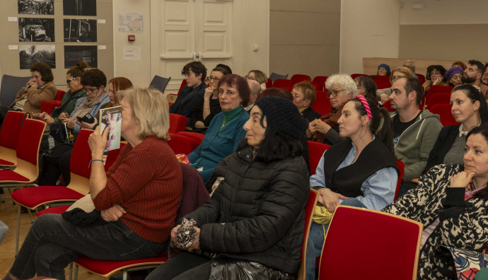 French institute - "Paco Rabane. A Life Outside the Pattern"