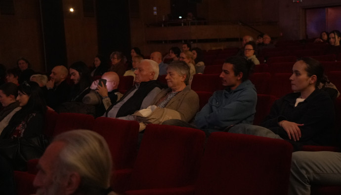 Cinema house - "A Safe Place"