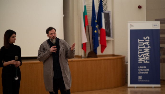 French institute - "London"