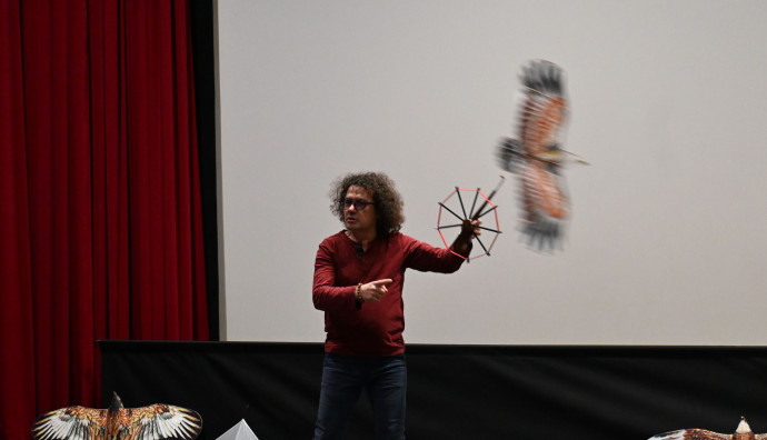 Кино Влайкова - "Небесна механика на хвърчилата"