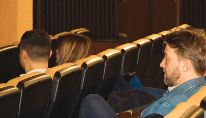 Vlaikova Cinema - "Heads or Tails"