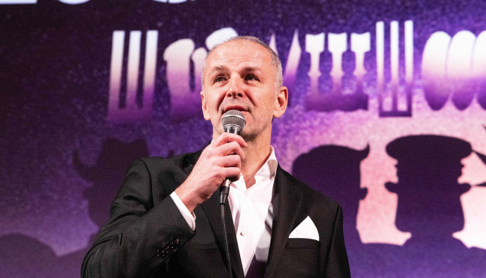 Cinema house - "Hallway to Nowhere"