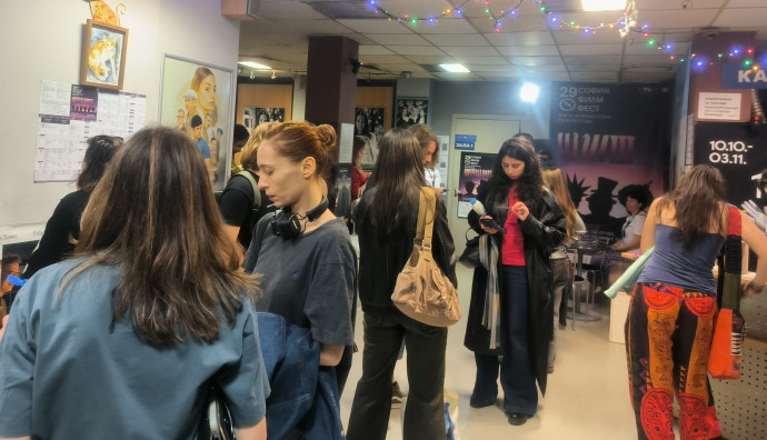 Euro Cinema - "Токсично"