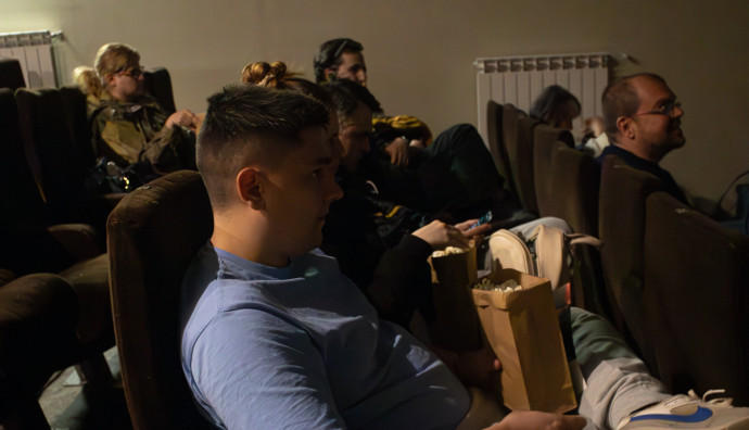 Euro Cinema - "Siblings"