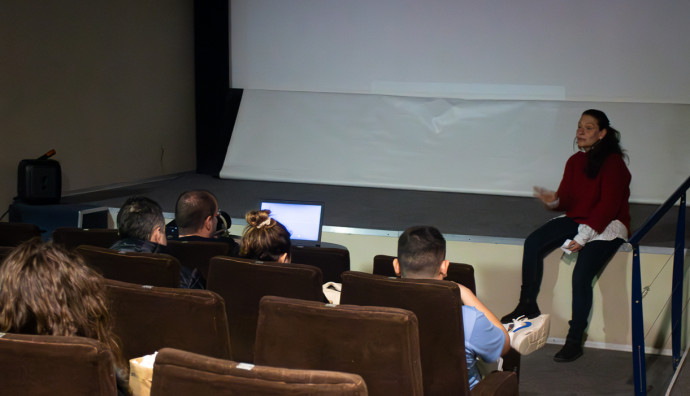 Euro Cinema - "Siblings"