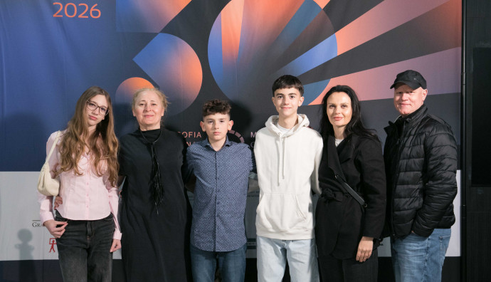 Кино Люмиер - "Истина или  предизвикателство"