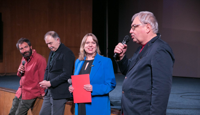 Cinema house - "The Crossroads"