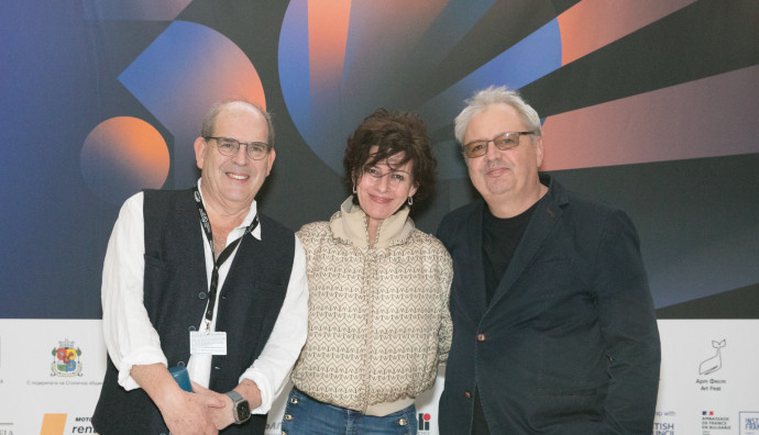 Cinema house - "The three Urns"