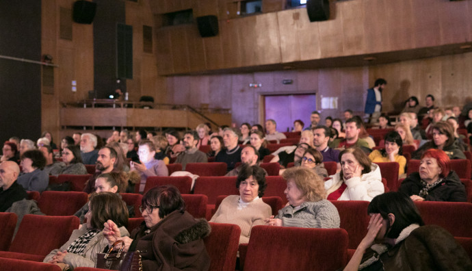 Cinema house - "The three Urns"