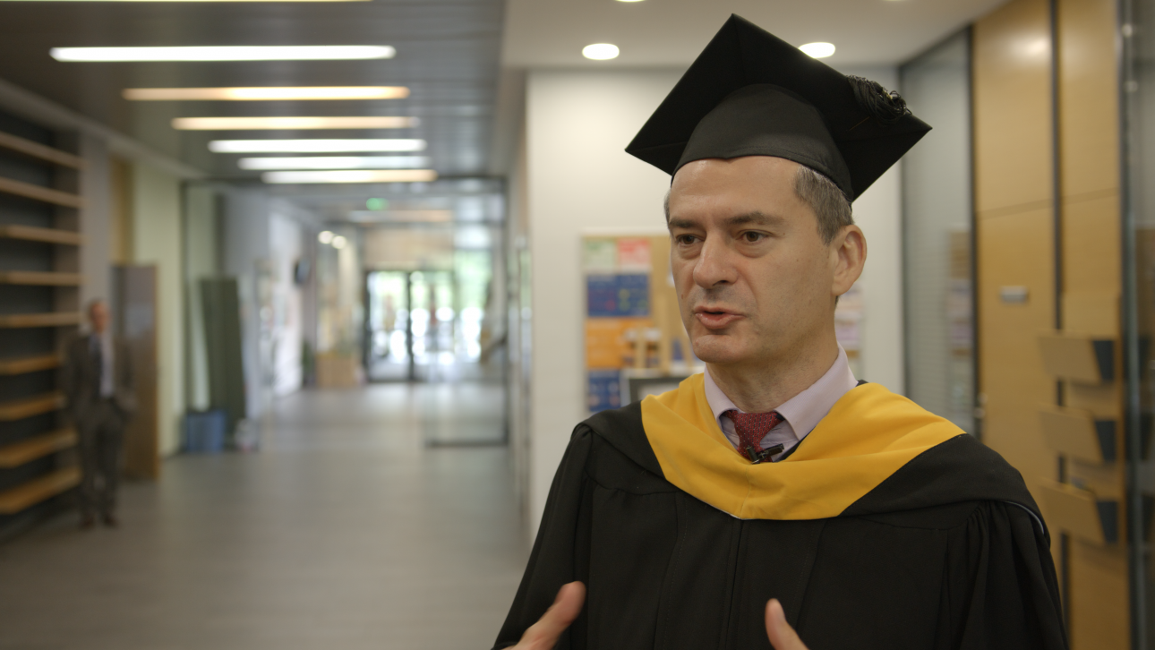 РАЖДАНЕТО НА ПРОМЯНАТА