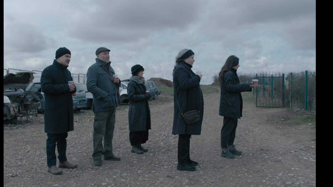 НЕ МЕ ОСТАВЯЙ ДА УМРА