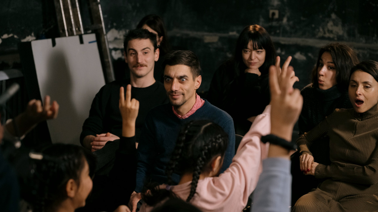 НЕВИДИМИТЕ ДЕЦА