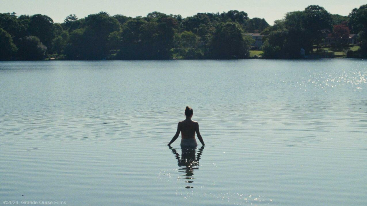 МОМИЧЕТА НА УТРЕШНИЯ ДЕН