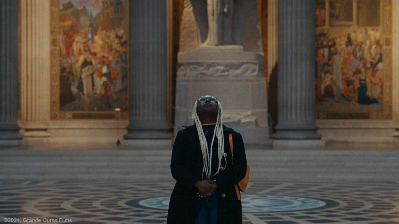 МОМИЧЕТА НА УТРЕШНИЯ ДЕН