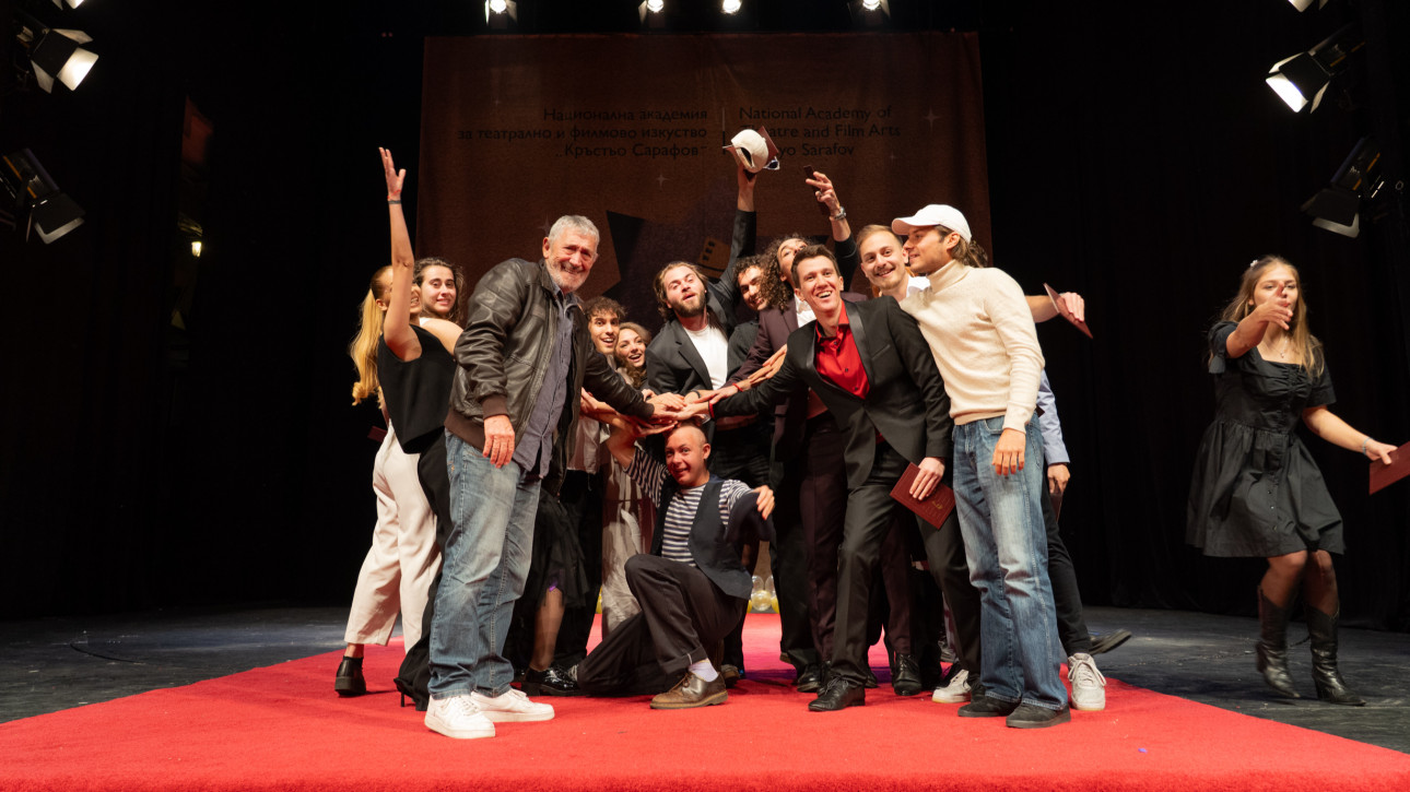 Актьорът и режисьор Ивайло Христов с Наградата на София на 30-ия София Филм Фест