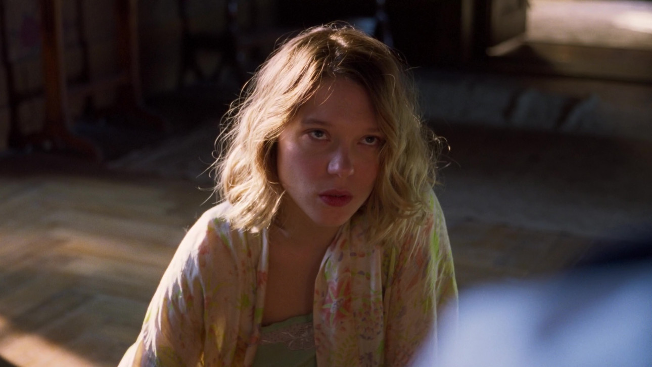 ИСТОРИЯТА НА ЖЕНА МИ