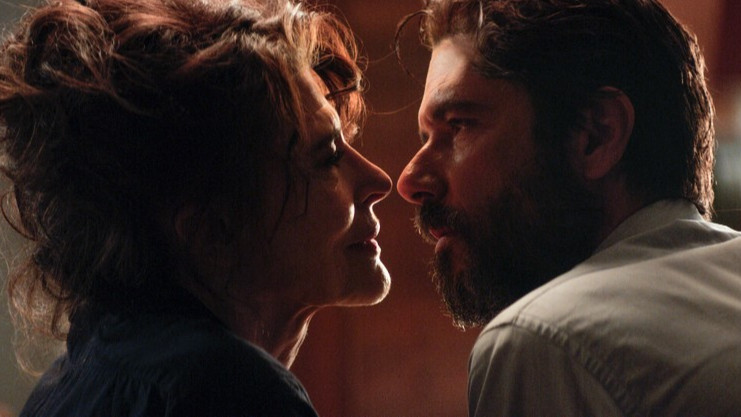 МЛАДИТЕ ЛЮБОВНИЦИ